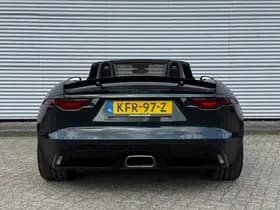 Jaguar F-Type thumbnail 11
