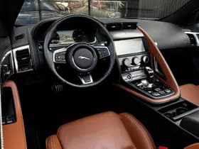 Jaguar F-Type thumbnail 4
