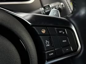 Jaguar F-Type thumbnail 37