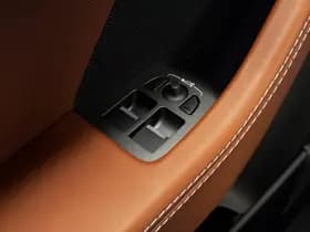 Jaguar F-Type thumbnail 43