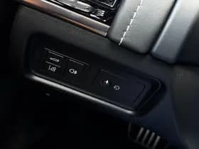 Jaguar F-Type thumbnail 44