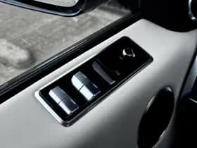 Land Rover Range Rover Sport thumbnail 55