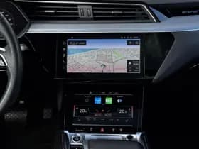 Audi e-tron thumbnail 11