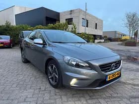 Volvo V40 thumbnail 2