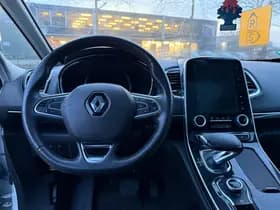 Renault Espace thumbnail 10