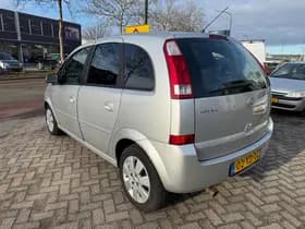 Opel Meriva thumbnail 4