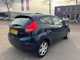 Ford Fiesta thumbnail 4