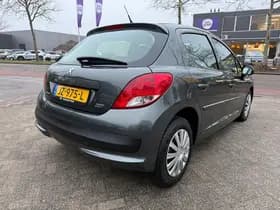 Peugeot 207 thumbnail 3