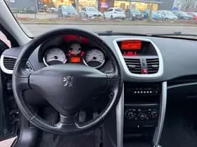 Peugeot 207 thumbnail 10