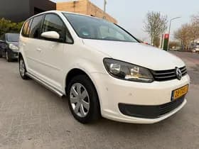Volkswagen Touran thumbnail 2