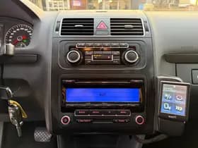 Volkswagen Touran thumbnail 16