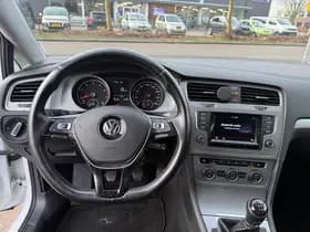 Volkswagen Golf thumbnail 13