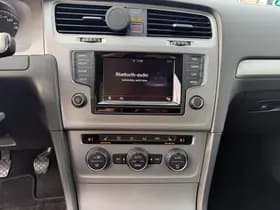 Volkswagen Golf thumbnail 15