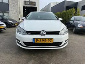 Volkswagen Golf thumbnail 5