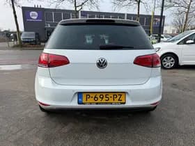 Volkswagen Golf thumbnail 6