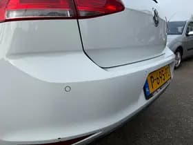 Volkswagen Golf thumbnail 8