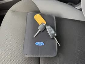 Ford Focus thumbnail 18