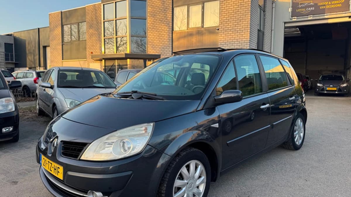 Renault Scénic — foto 1