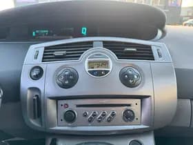 Renault Scénic thumbnail 15