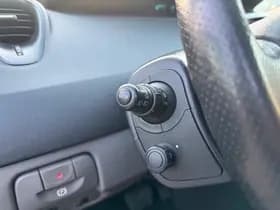 Renault Scénic thumbnail 17