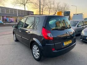 Renault Scénic thumbnail 4