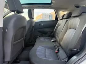 Nissan Qashqai thumbnail 12