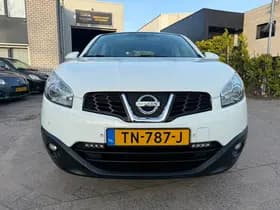 Nissan Qashqai thumbnail 5