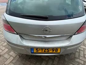 Opel Astra thumbnail 8