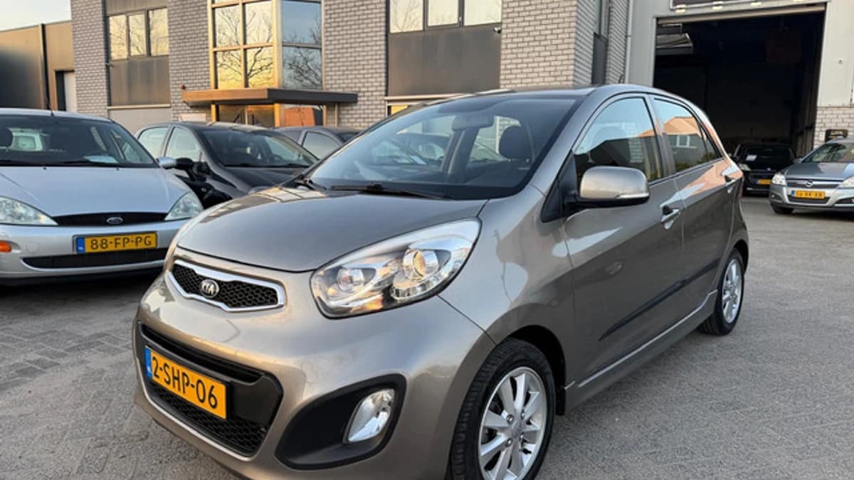 Kia Picanto — foto 1