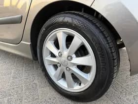 Kia Picanto thumbnail 17