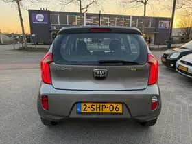 Kia Picanto thumbnail 6
