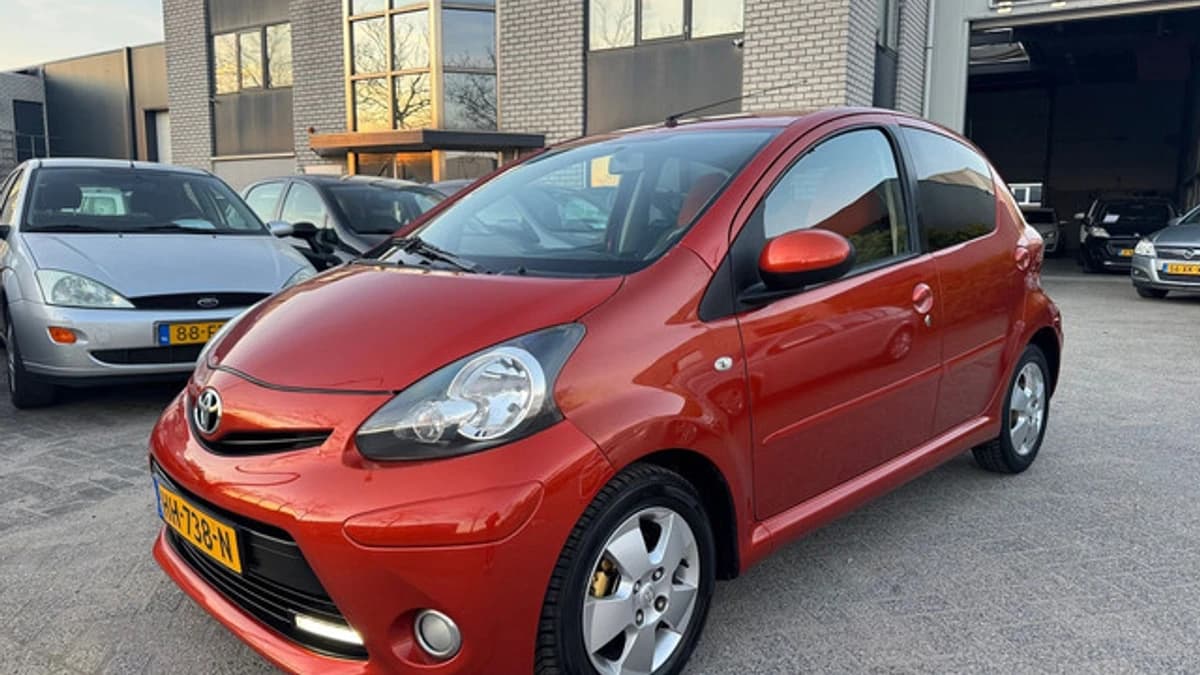 Toyota Aygo — foto 1