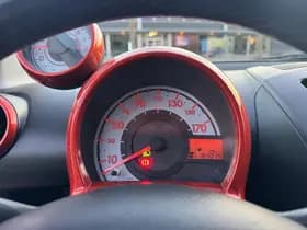 Toyota Aygo thumbnail 11