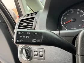 Volkswagen Touran thumbnail 14