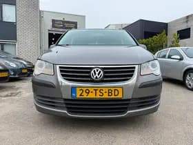 Volkswagen Touran thumbnail 5
