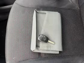 Renault Clio thumbnail 17