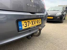 Renault Clio thumbnail 7