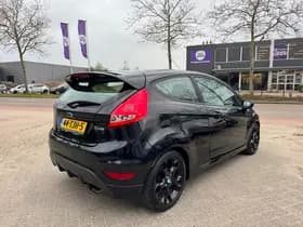 Ford Fiesta thumbnail 3