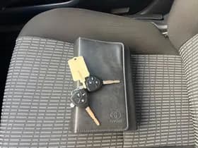 Toyota Avensis thumbnail 20