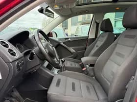 Volkswagen Tiguan thumbnail 12
