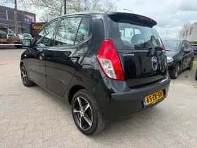 Hyundai i10 thumbnail 4