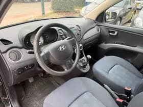 Hyundai i10 thumbnail 8