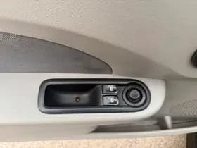 Renault Twingo thumbnail 13