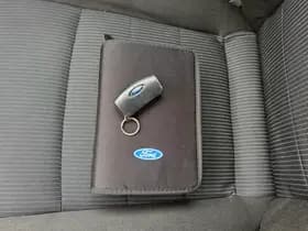 Ford Mondeo thumbnail 24