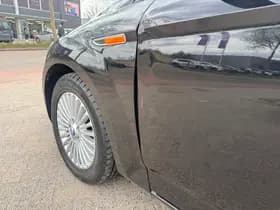 Ford Mondeo thumbnail 10