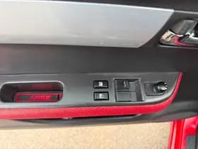 Suzuki Swift thumbnail 16