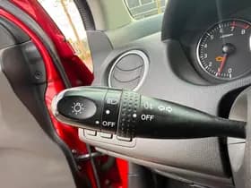 Suzuki Swift thumbnail 19