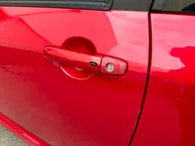 Suzuki Swift thumbnail 8