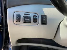 Toyota Yaris thumbnail 17