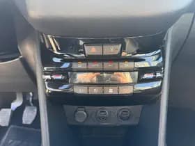 Peugeot 208 thumbnail 13